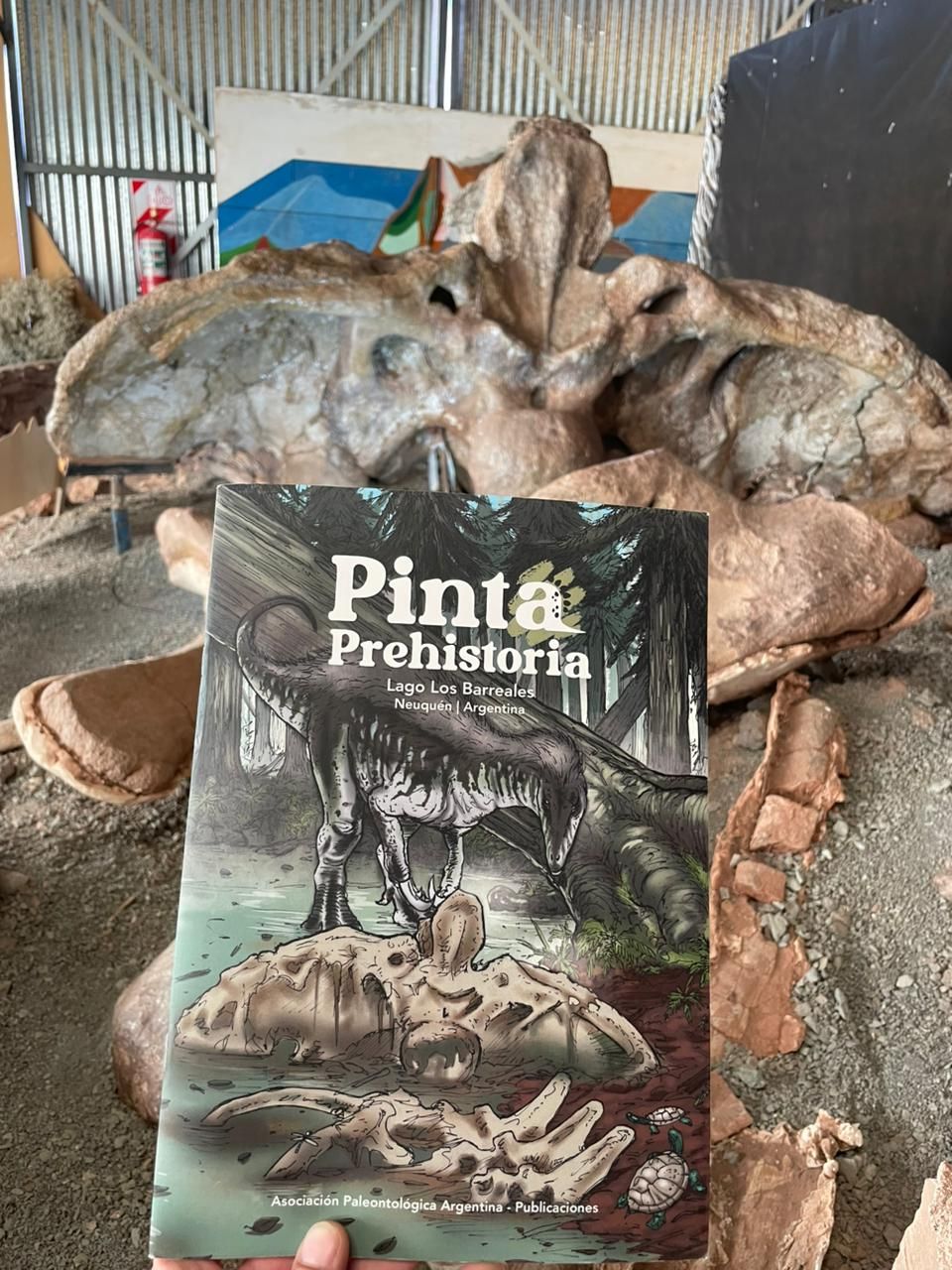 Pinta Prehistoria: Lago los Barreales