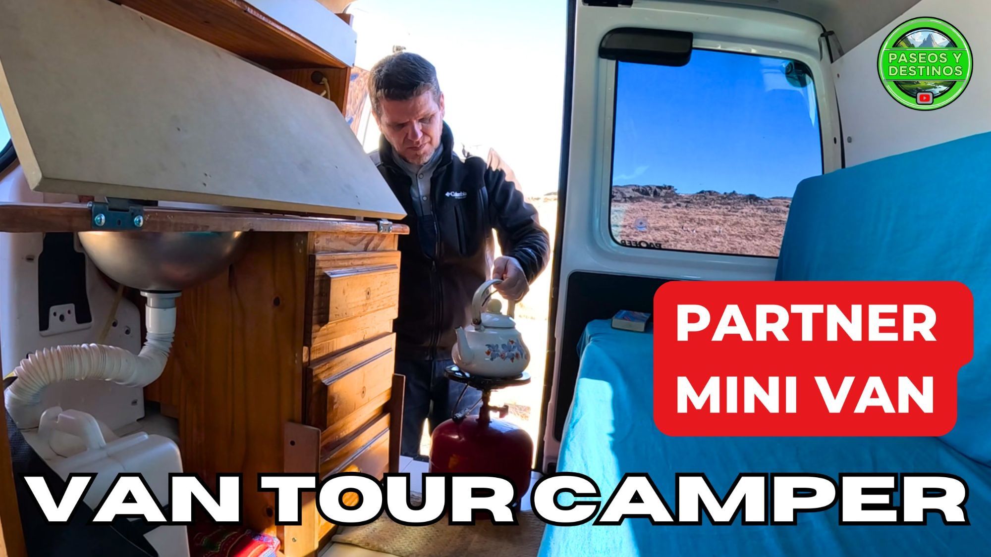 Van Tour de la Mini Camper de Paseos y Destinos