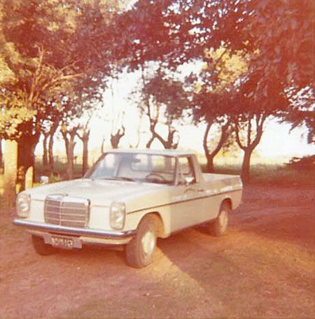 Mercedes-Benz 220 D cabina simple 1971-1974