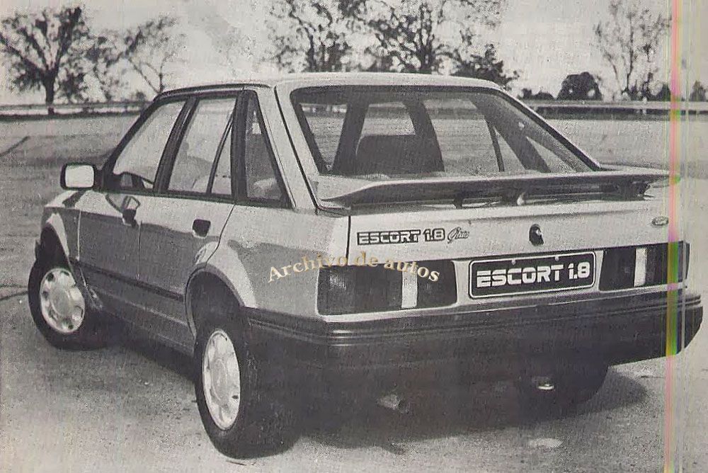 Ford Escort 1.8 Ghia 1990