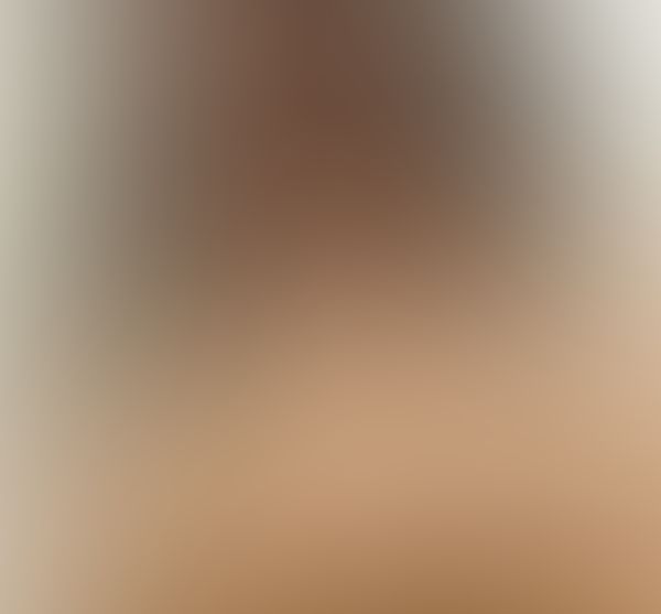 Me chupas las tetas papi...