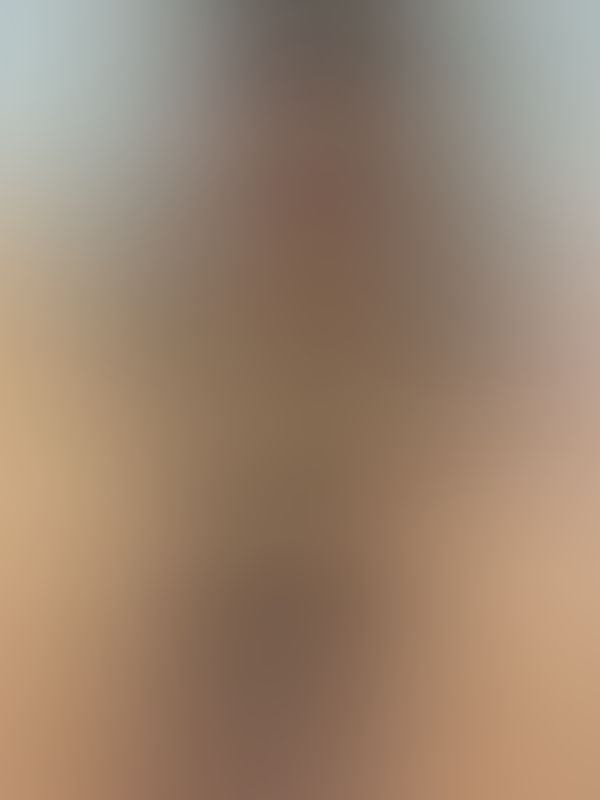 Quien quiere sentir lo mojadita que estoy?