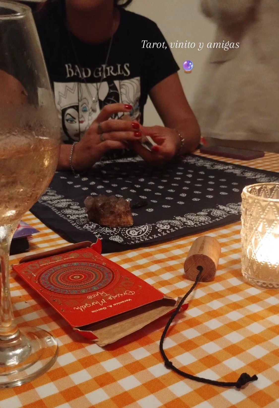 Búscame como  Yoe_tarot