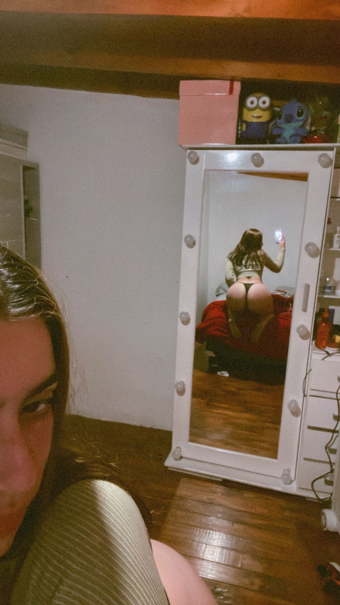 <3