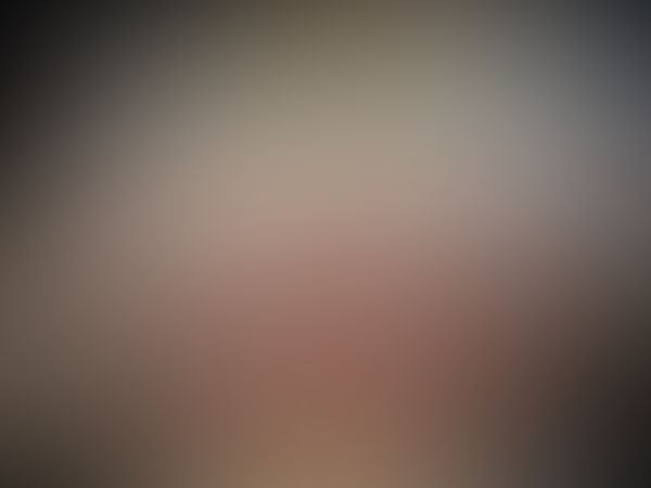 👩🏻‍⚕️💉👩🏻‍🎓📚