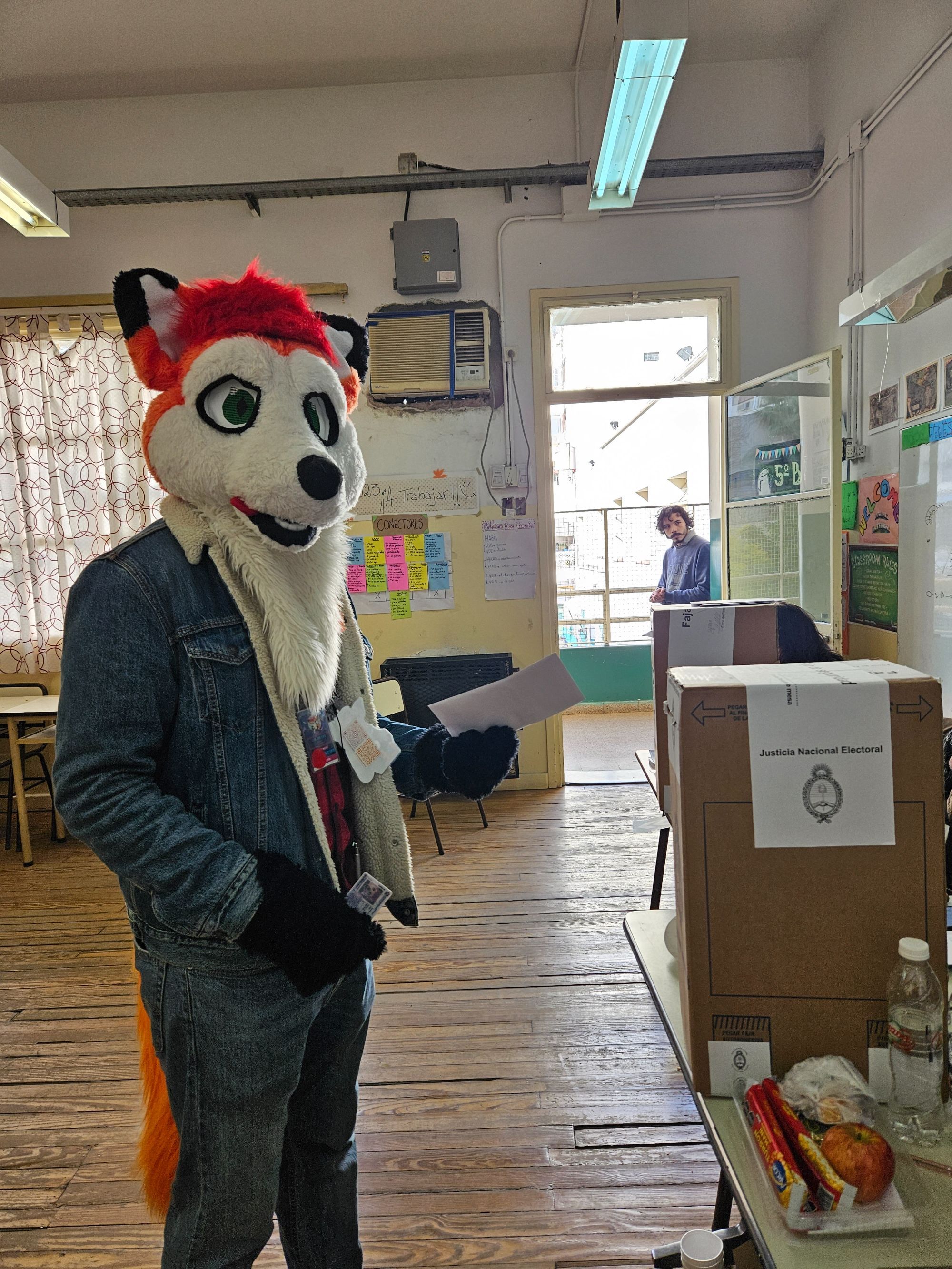 Leo el Zorrito Viajero 2023 - Parte 42: ¡Elecciones PASO y Pan!