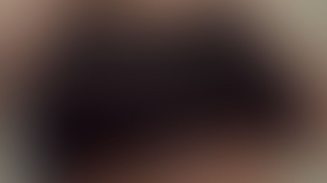 Mira como rebotan 🍈 en esta pose o en otra?