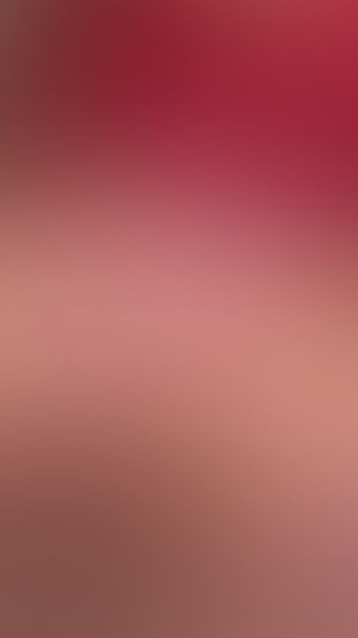 Dedito en mi culito virgen