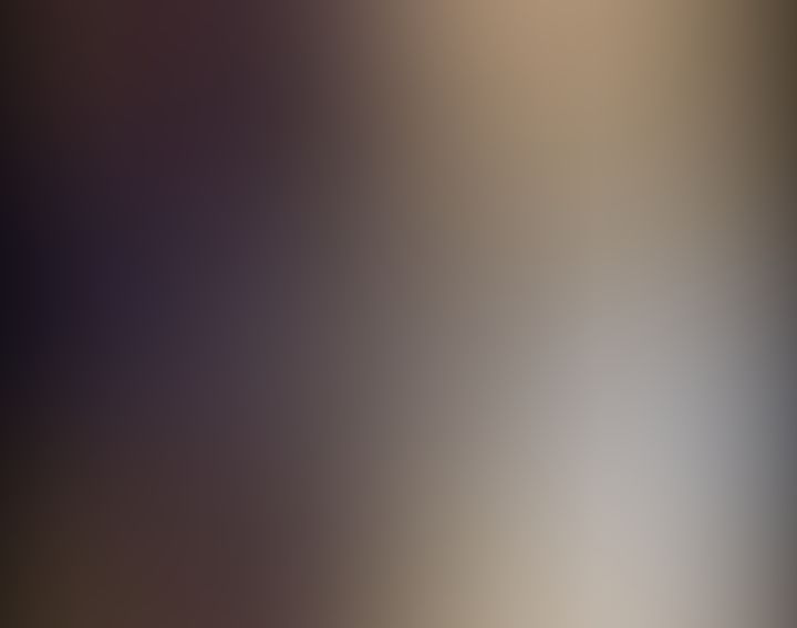 🎬