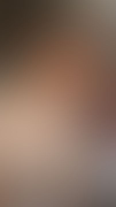 Baile mientras abro mí culo con pug anal