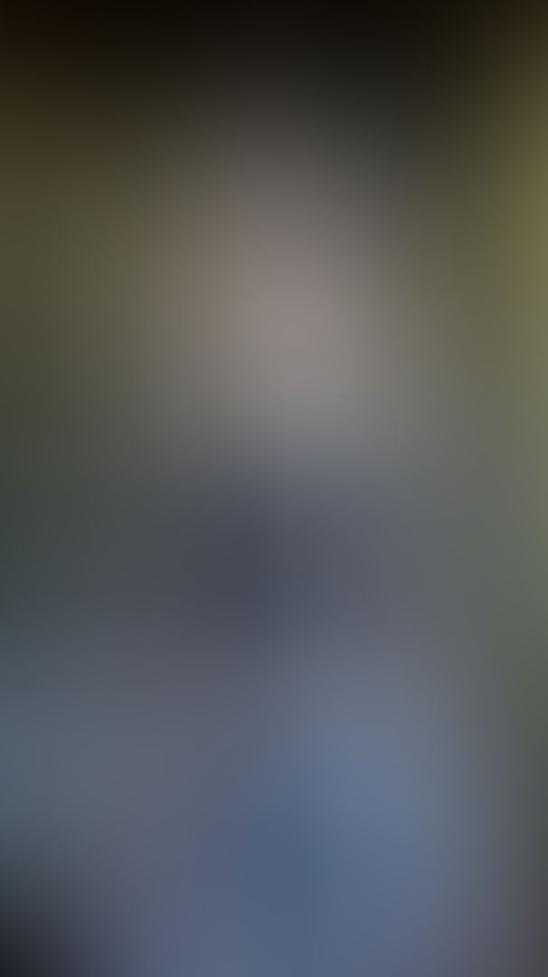 "Mi sonrisa es solo la advertencia… lo que sigue es mucho más caliente 😏🔥”