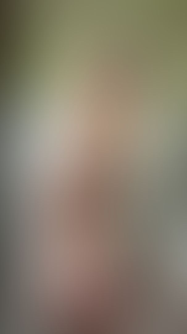 "Un vistazo travieso...te va a encantar" 😈😏