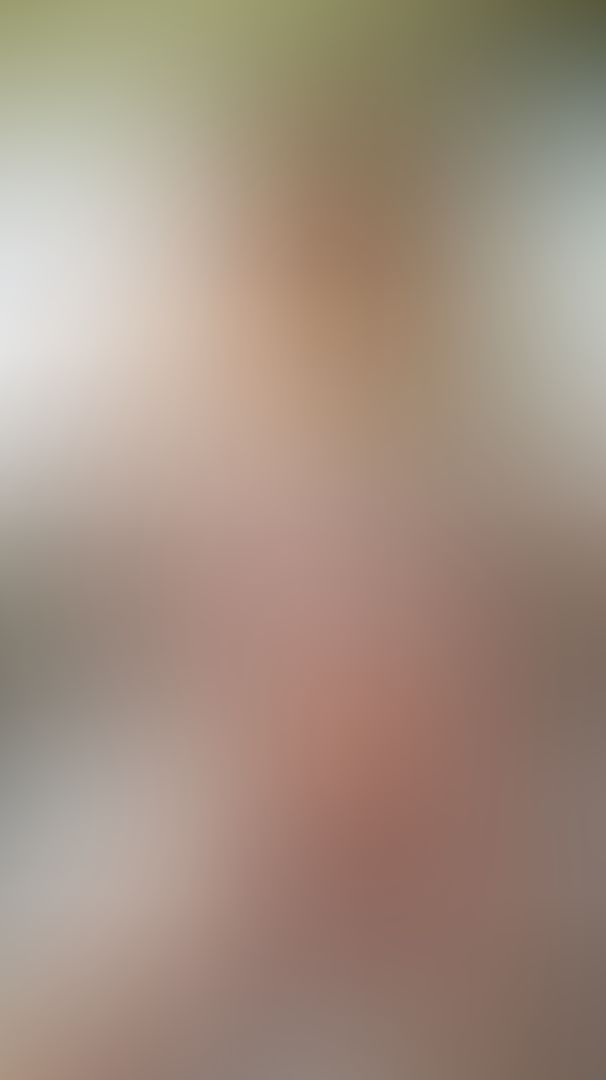 “Mi cuerpo y mi mente laten al ritmo del deseo 😈🔥”